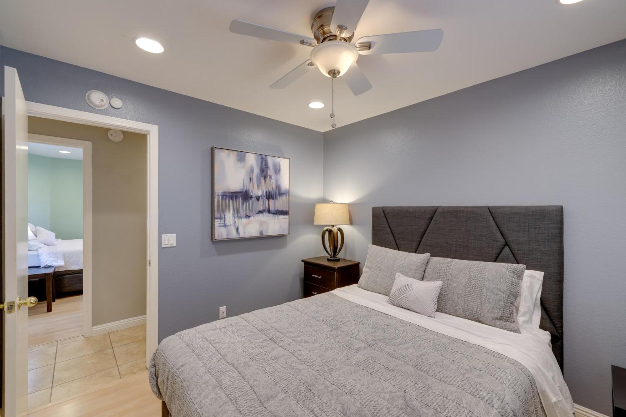 Family-friendly Glendale With Private Yard Holiday home Phoenix