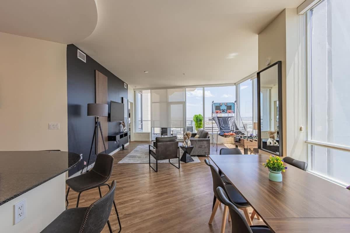 Apartamento Elegant 28th Floor High Rise, Gym, Parking, Pool, Golf
