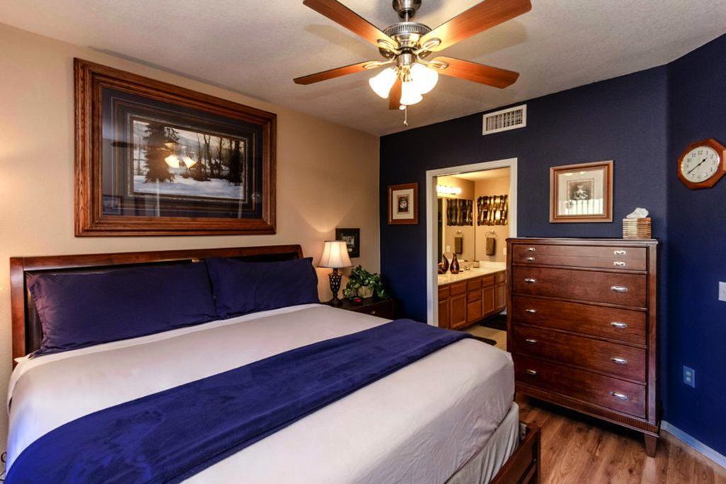 Casa de férias Private Corner Of -- ½ Mile Walk To Nature Trails At N. Mtn. Preserve! *