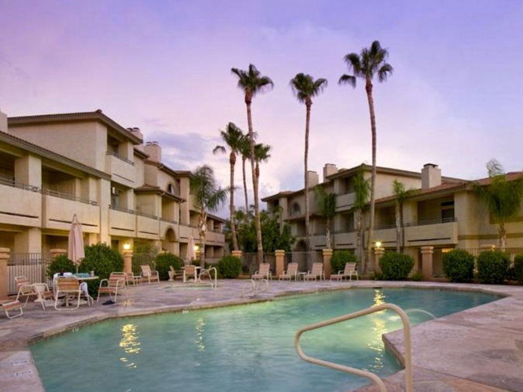 Casa de férias Private Community -- ½ Mile Walk To Hiking & Biking At N. Mtn. Preserve!
