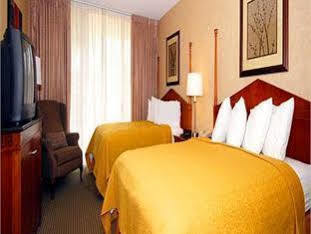 Hotel Quality & Downtown 2*