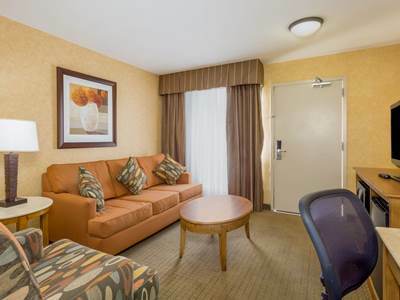 Midtown Garden Hotel