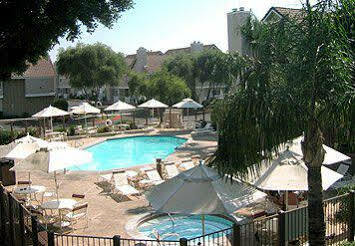 Residence Inn Phoenix Hotel