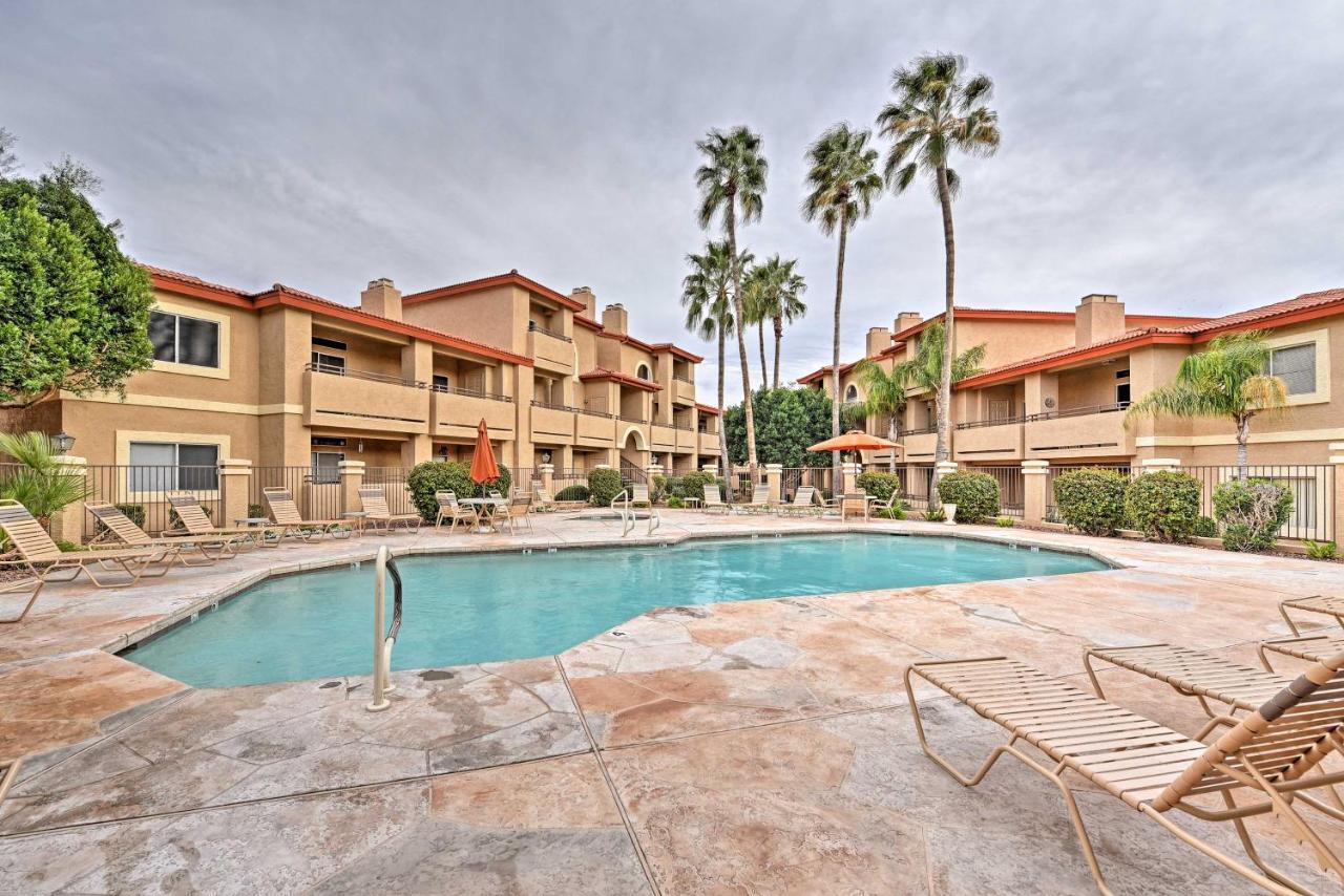 With Balcony And - 14 Mi To Downtown Apartment *