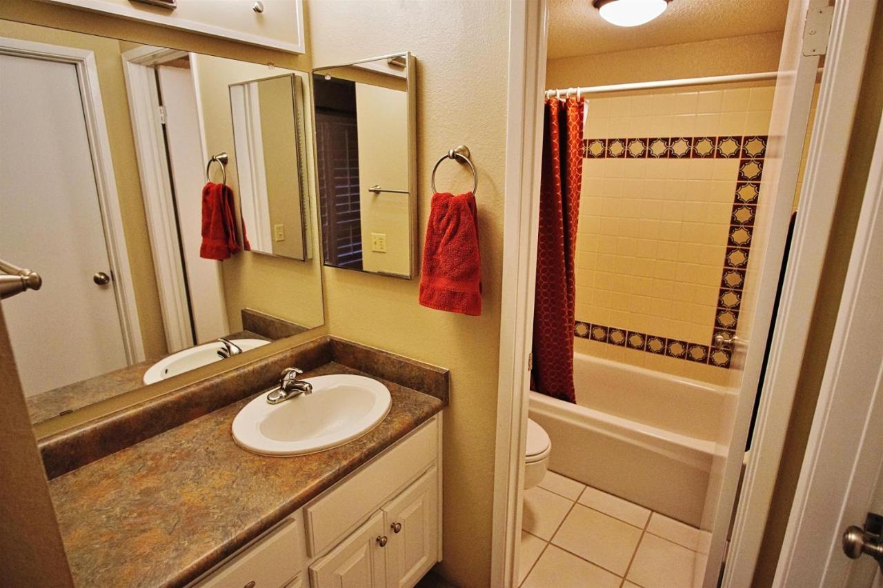 Apartamento Abode With Pool Access Walk To Fashion Park *