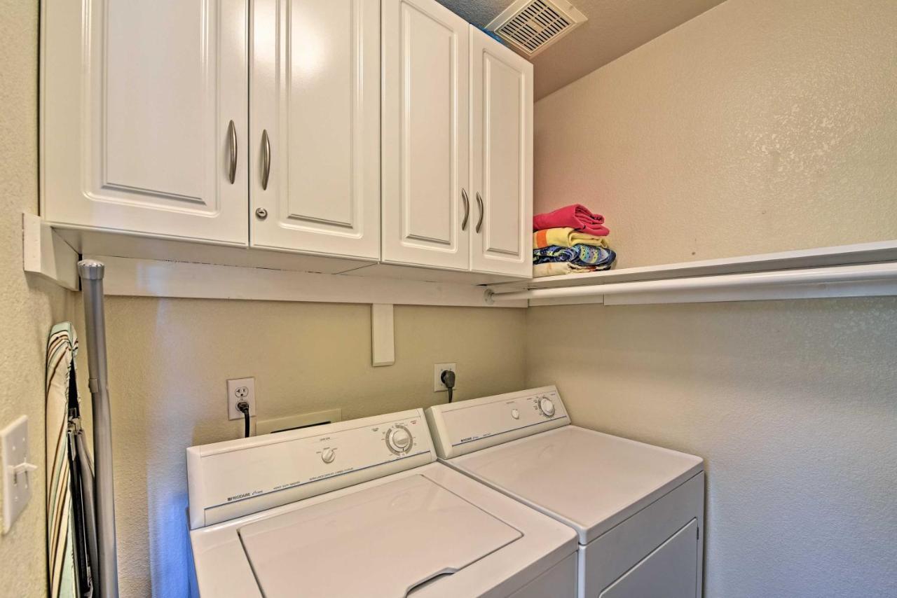 Apartment With Balcony And - 14 Mi To Downtown *